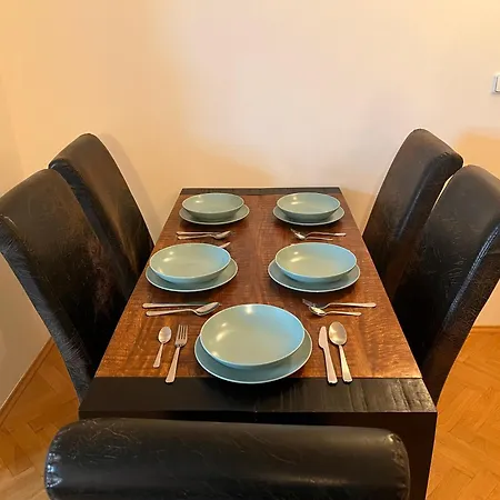 Charming Klimentska Apartamento