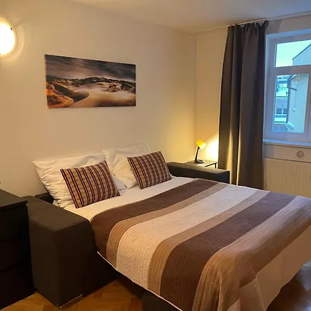 דירה Charming Klimentska פראג